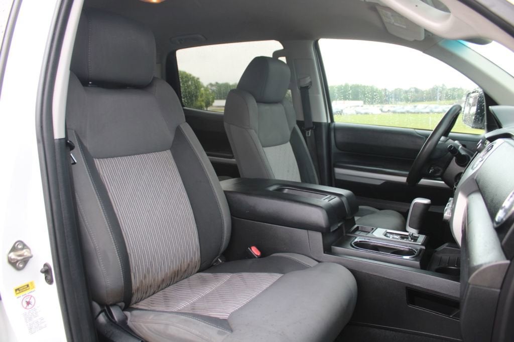 2016 Toyota Tundra 2WD Truck SR5