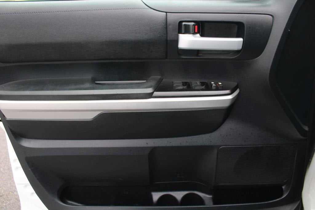 2016 Toyota Tundra 2WD Truck SR5