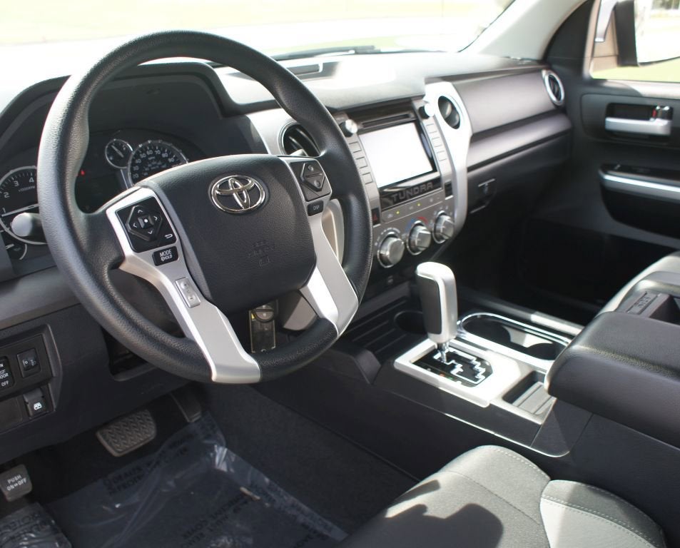 2016 Toyota Tundra 2WD Truck SR5