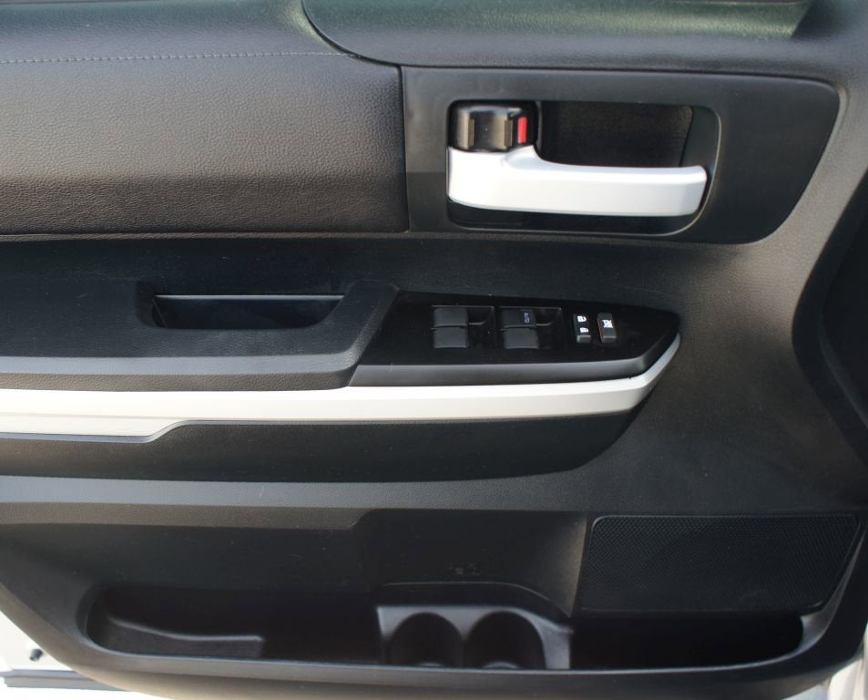 2016 Toyota Tundra 2WD Truck SR5
