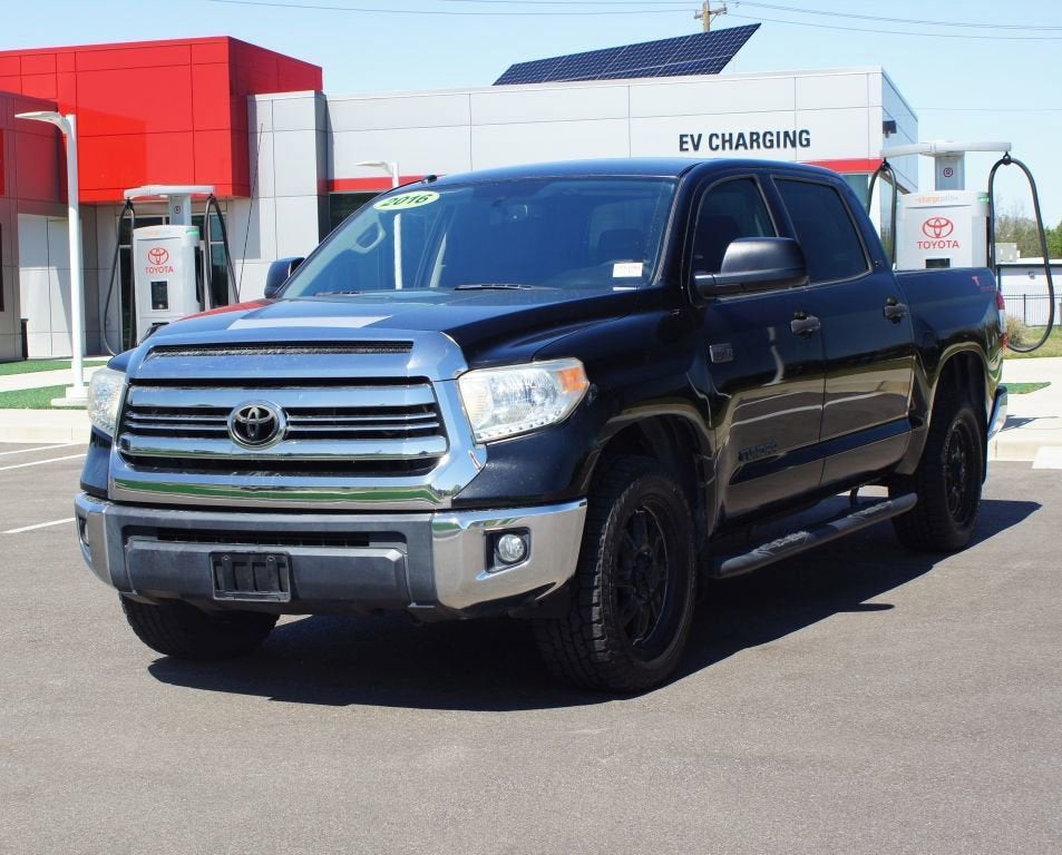 2016 Toyota Tundra 2WD Truck SR5