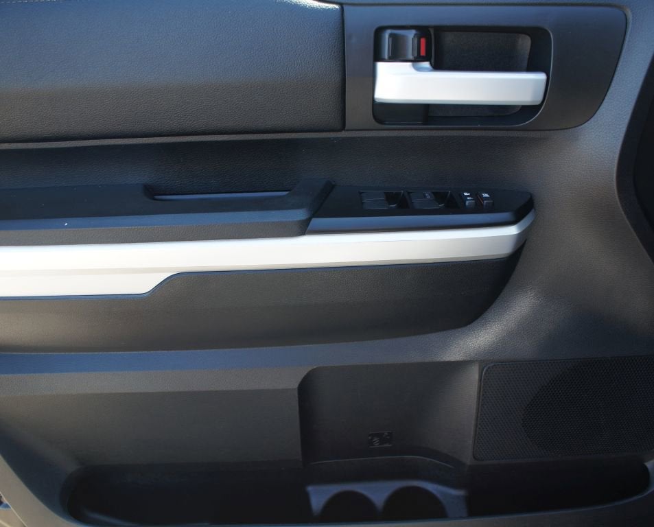 2016 Toyota Tundra 2WD Truck SR5