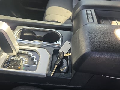 2016 Toyota Tundra 2WD Truck SR5