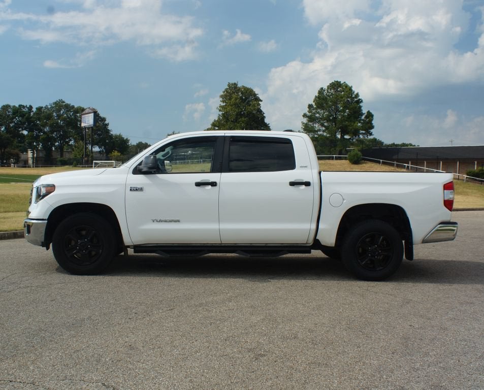 2021 Toyota Tundra 2WD SR5