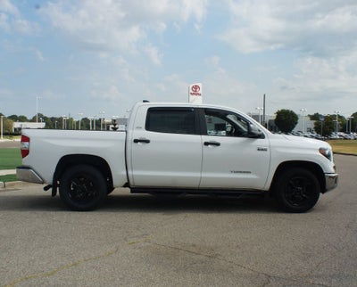 2021 Toyota Tundra 2WD SR5