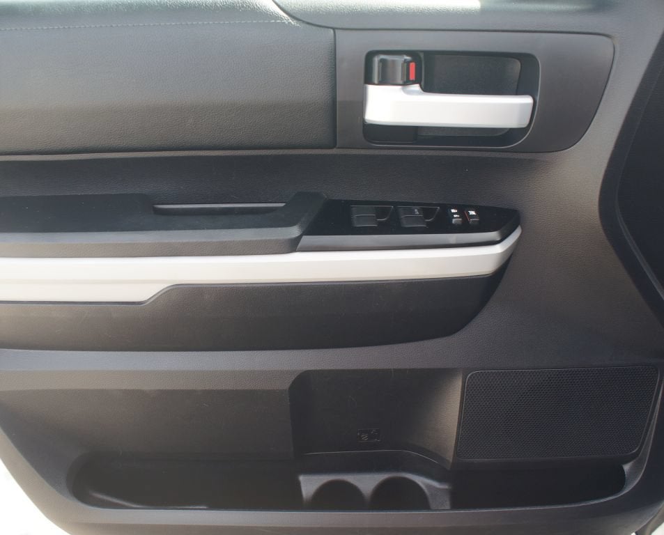 2021 Toyota Tundra 2WD SR5