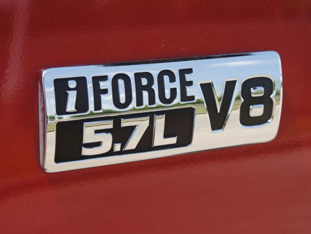 2021 Toyota Tundra 2WD SR5