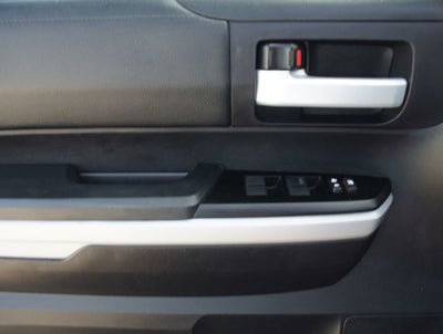 2021 Toyota Tundra 2WD SR5