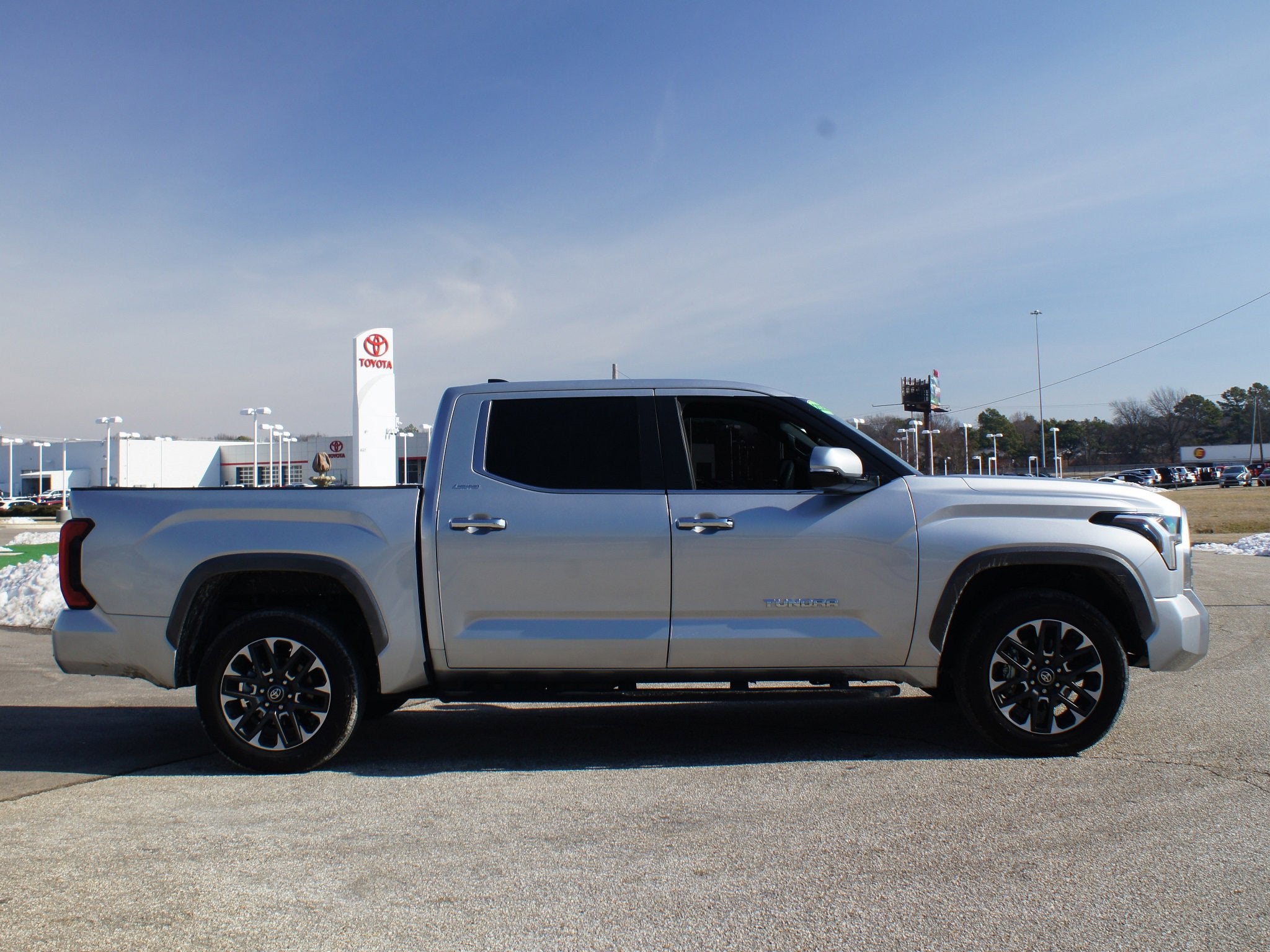 2025 Toyota Tundra 4WD Limited