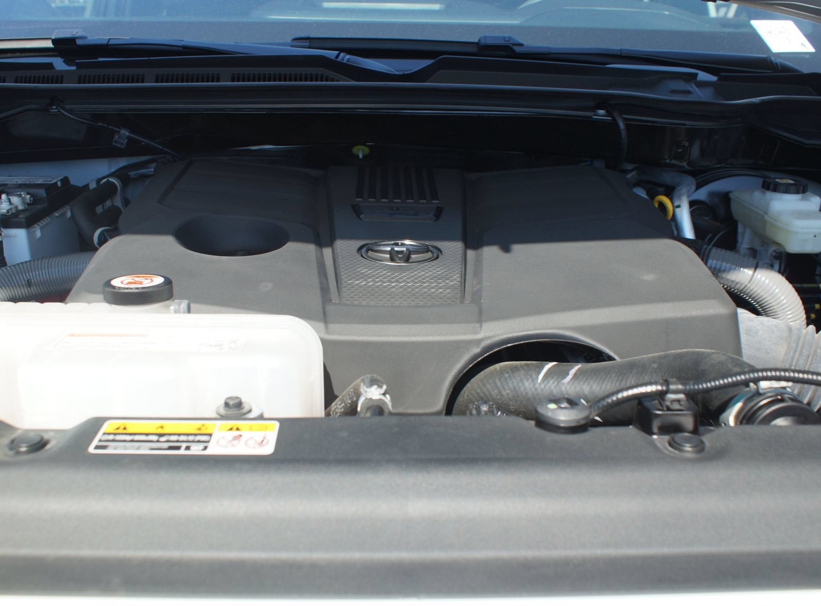 2025 Toyota Tundra 4WD SR