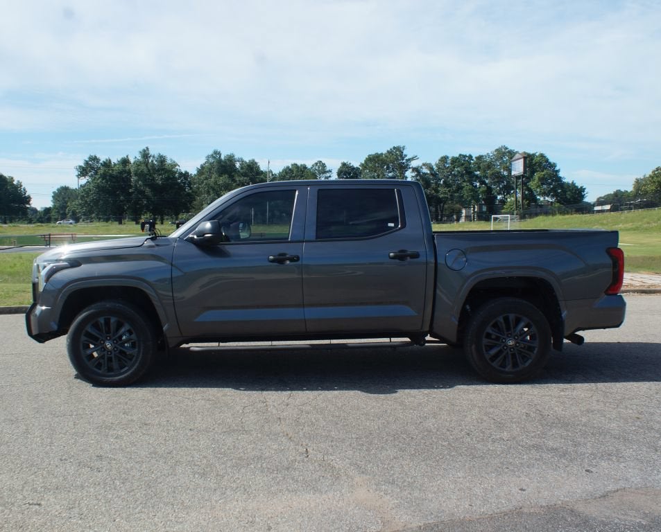 2025 Toyota Tundra 4WD SR