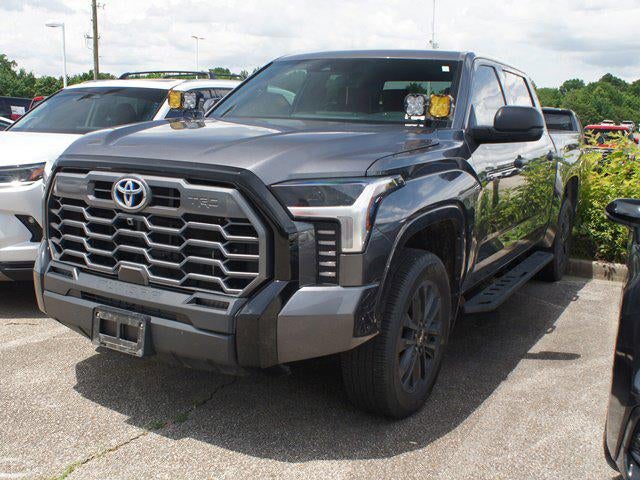 2025 Toyota Tundra 4WD SR