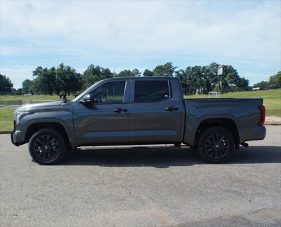 2025 Toyota Tundra 4WD SR