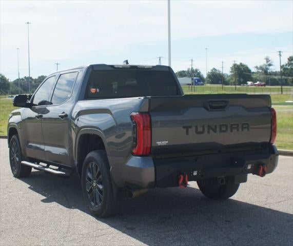 2025 Toyota Tundra 4WD SR