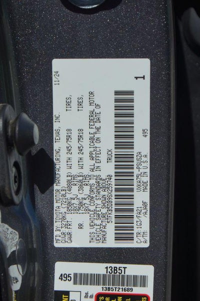 2025 Toyota Tundra 4WD SR