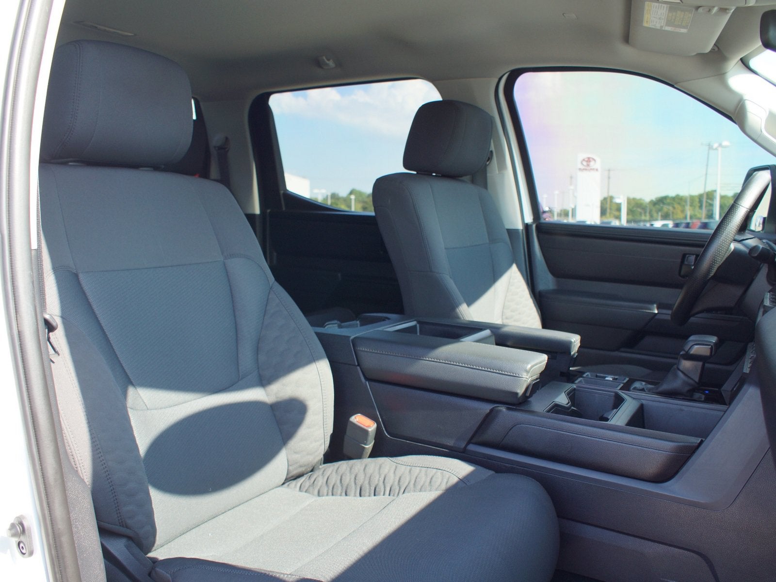 2024 Toyota Tundra 4WD SR