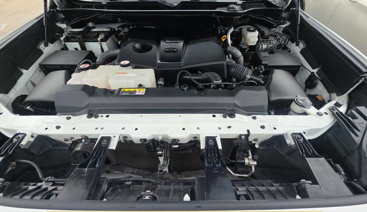 2022 Toyota Tundra 2WD SR5