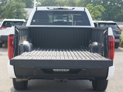 2022 Toyota Tundra 2WD SR5