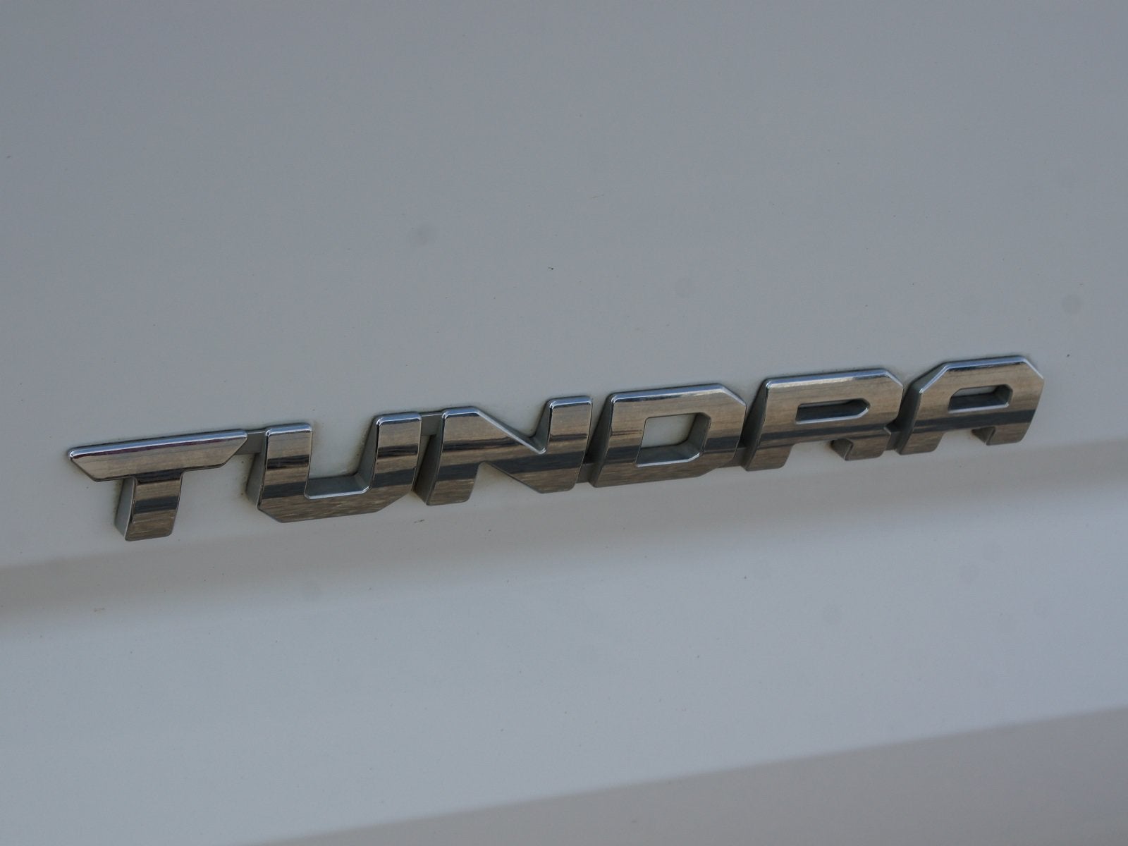 2022 Toyota Tundra 2WD SR5