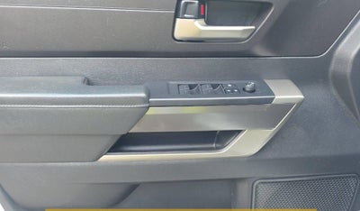 2022 Toyota Tundra 2WD SR5