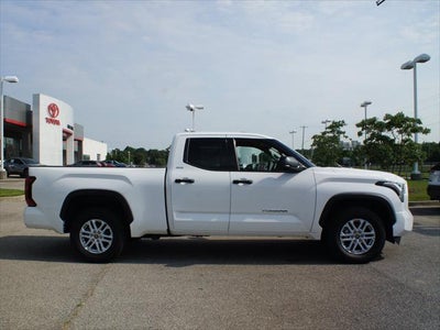 2022 Toyota Tundra 2WD SR5