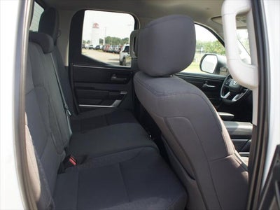 2022 Toyota Tundra 2WD SR5