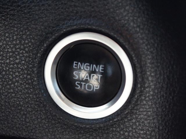 2022 Toyota Tundra 2WD SR5