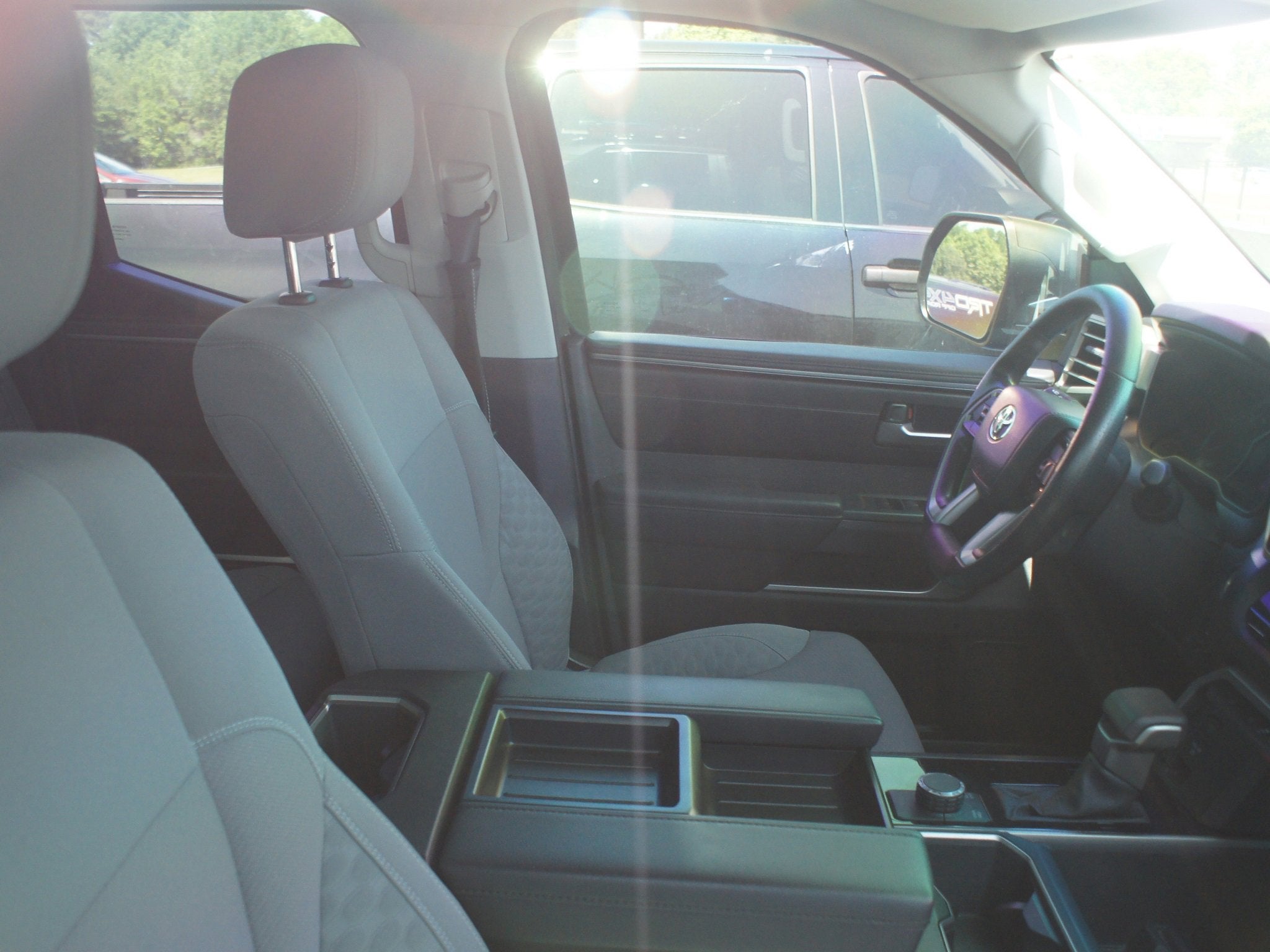 2023 Toyota Tundra 2WD SR5
