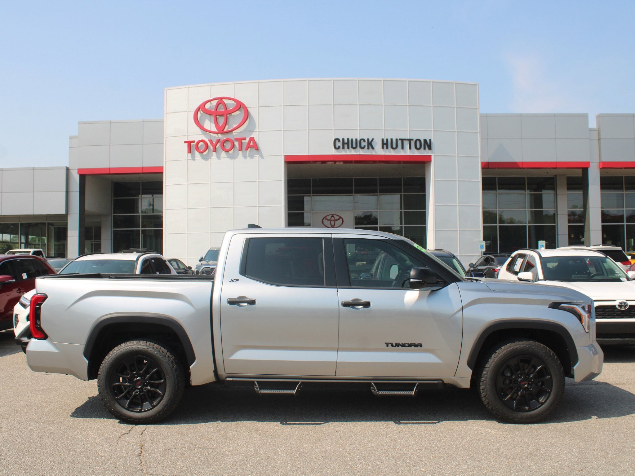 2022 Toyota Tundra 2WD SR5