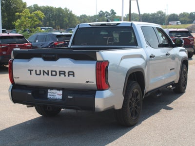 2022 Toyota Tundra 2WD SR5