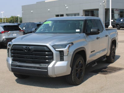 2022 Toyota Tundra 2WD SR5