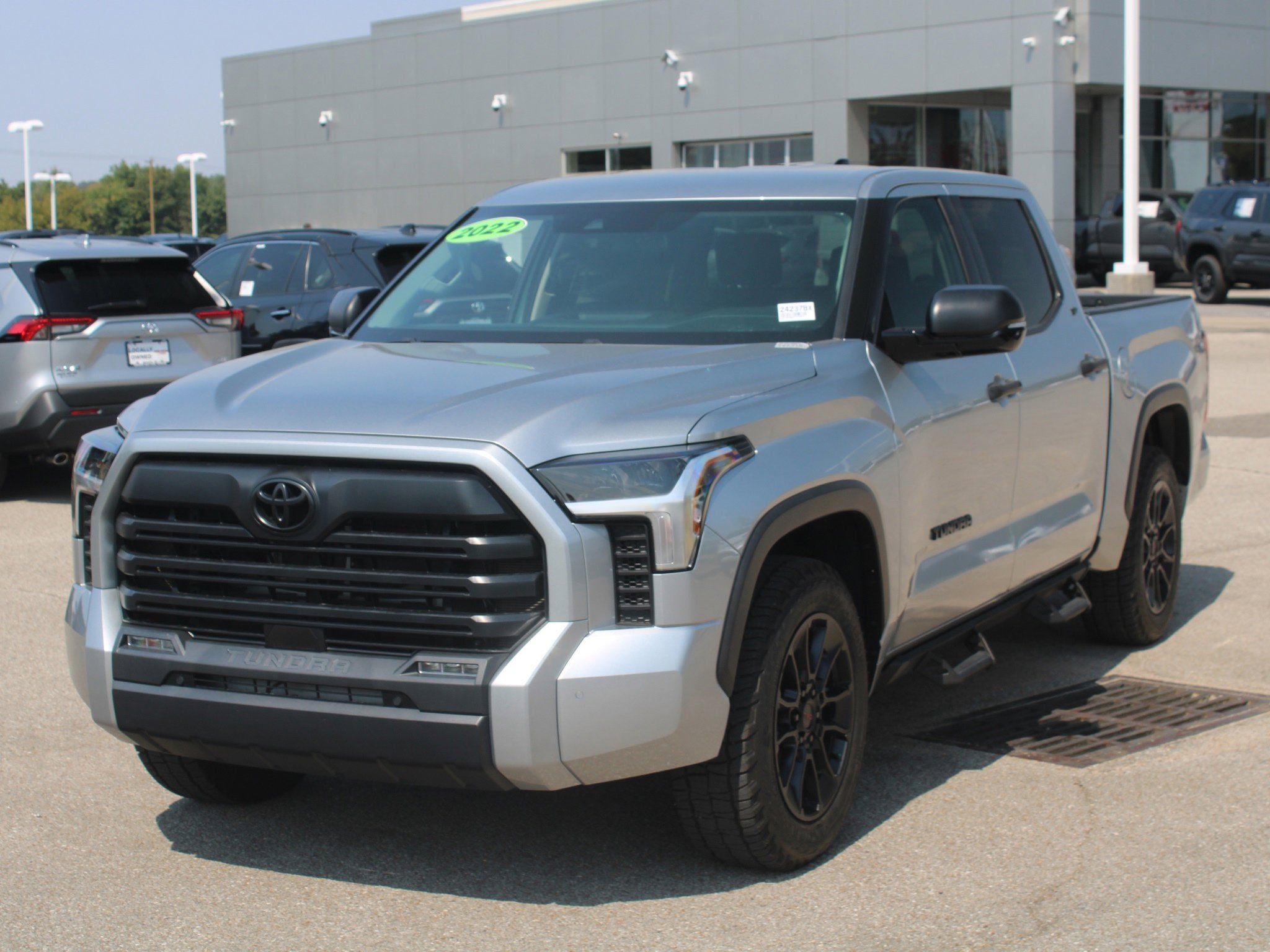 2022 Toyota Tundra 2WD SR5