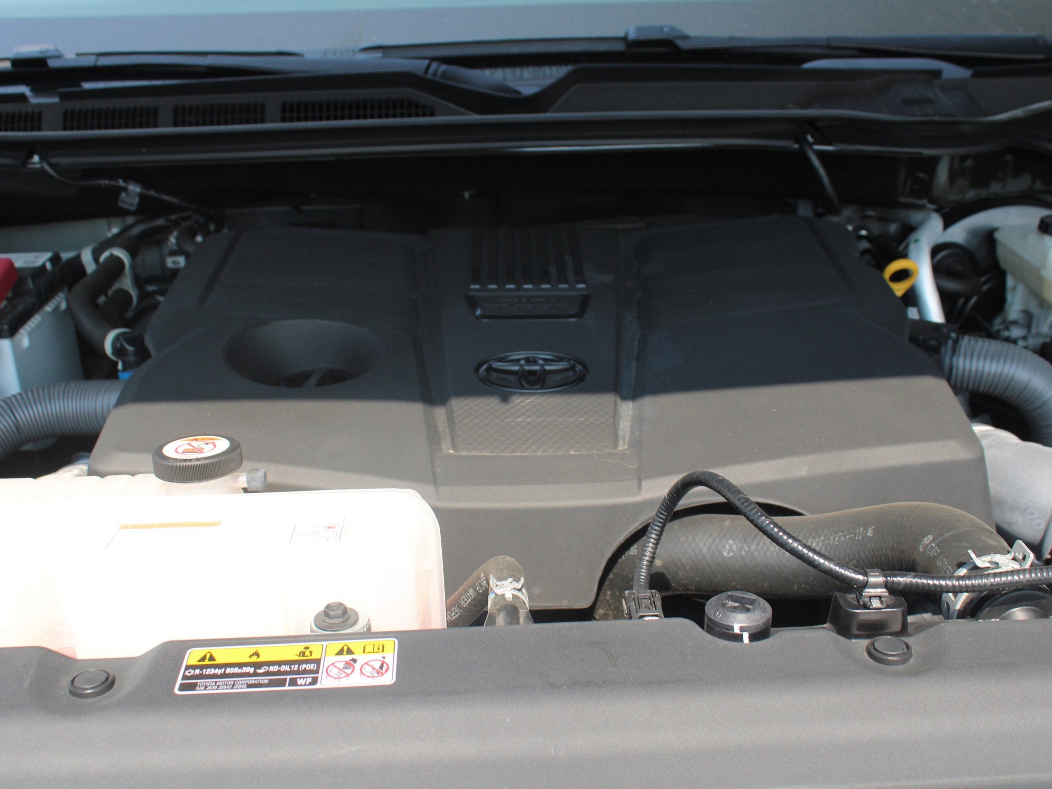 2022 Toyota Tundra 2WD SR5