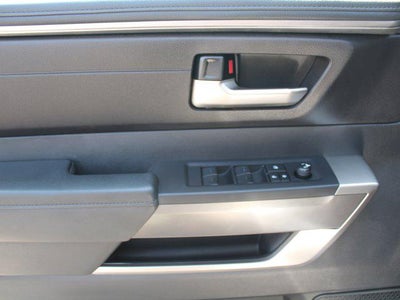 2022 Toyota Tundra 2WD SR5