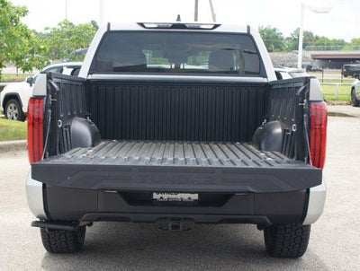 2024 Toyota Tundra 2WD SR5