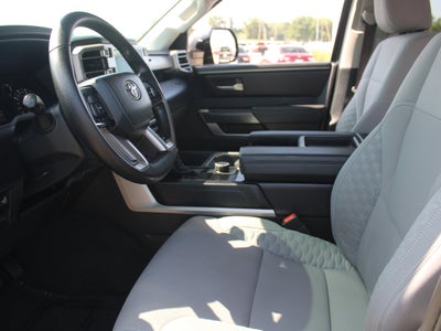 2022 Toyota Tundra 2WD SR5