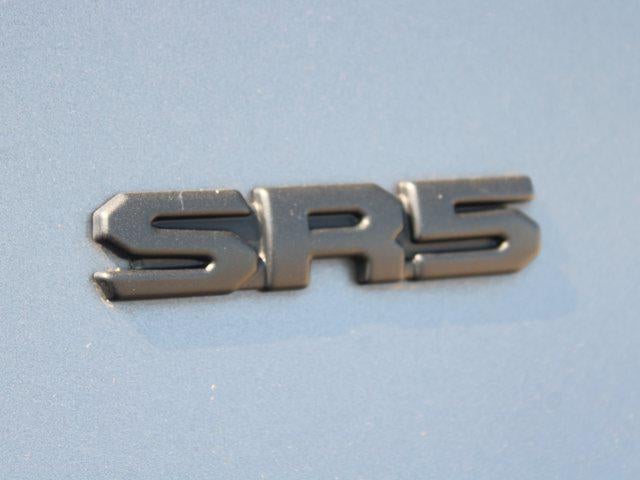 2022 Toyota Tundra 2WD SR5