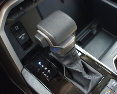 2022 Toyota Tundra 2WD SR5