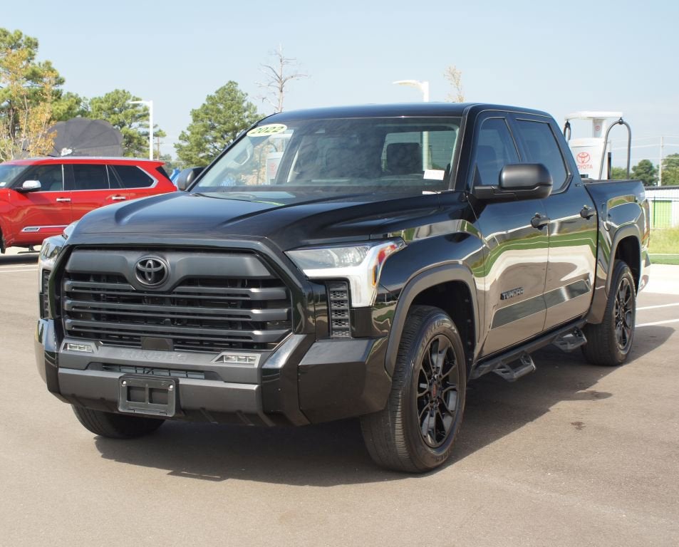 2022 Toyota Tundra 2WD SR5