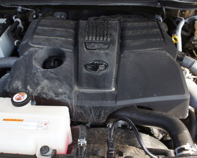 2022 Toyota Tundra 2WD SR5