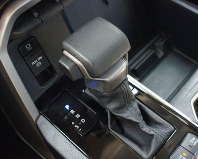 2022 Toyota Tundra 2WD SR5