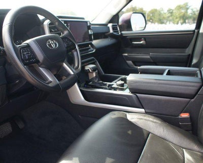 2022 Toyota Tundra 2WD SR5