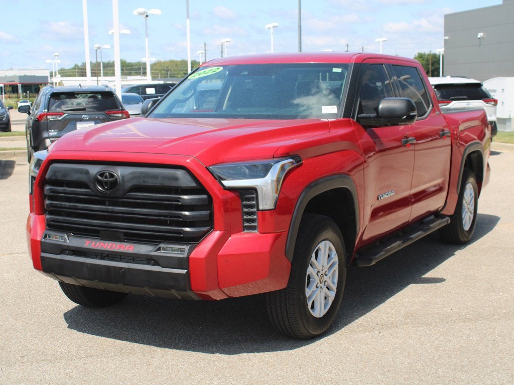 2022 Toyota Tundra 2WD SR5