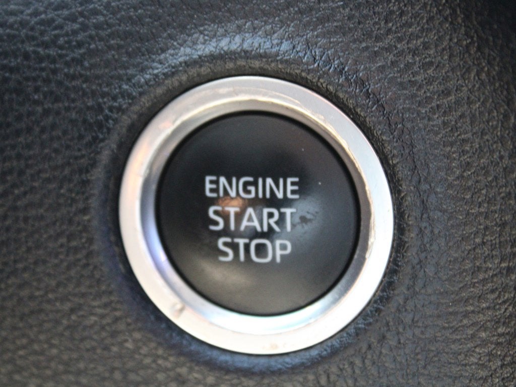 2022 Toyota Tundra 2WD SR5