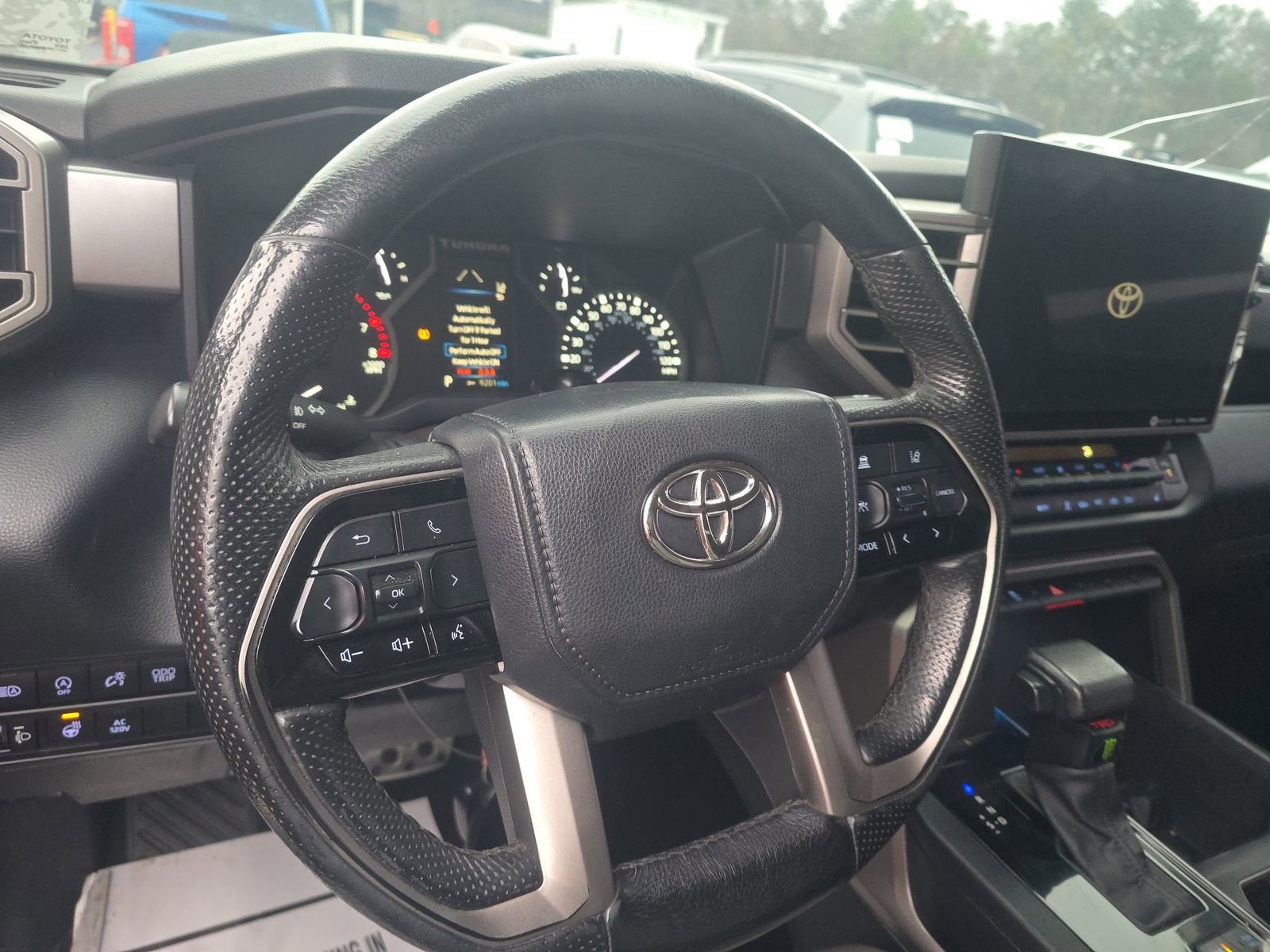 2022 Toyota Tundra 2WD SR5