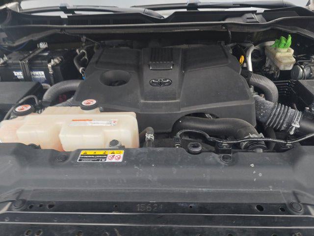 2022 Toyota Tundra 2WD SR5