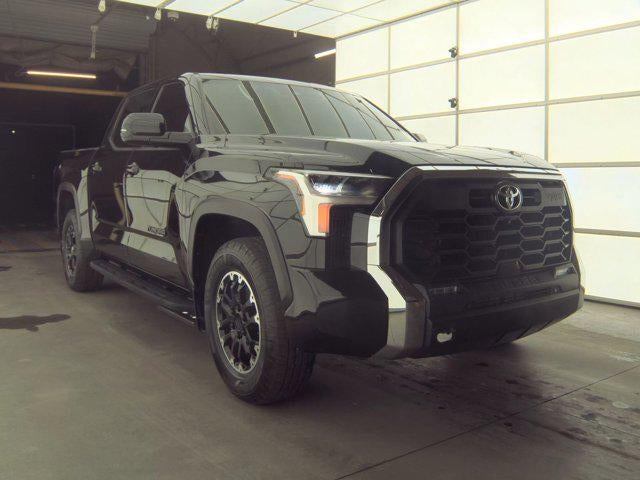 2022 Toyota Tundra 2WD SR5