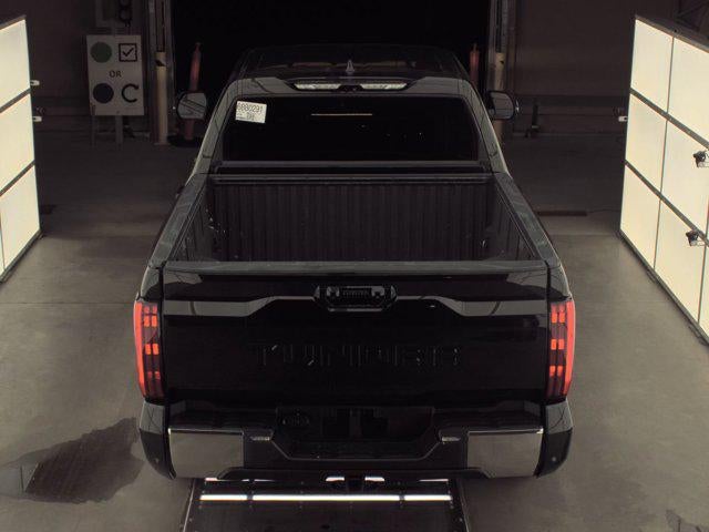 2022 Toyota Tundra 2WD SR5