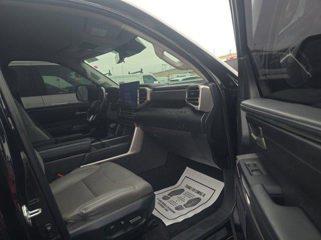 2022 Toyota Tundra 2WD SR5