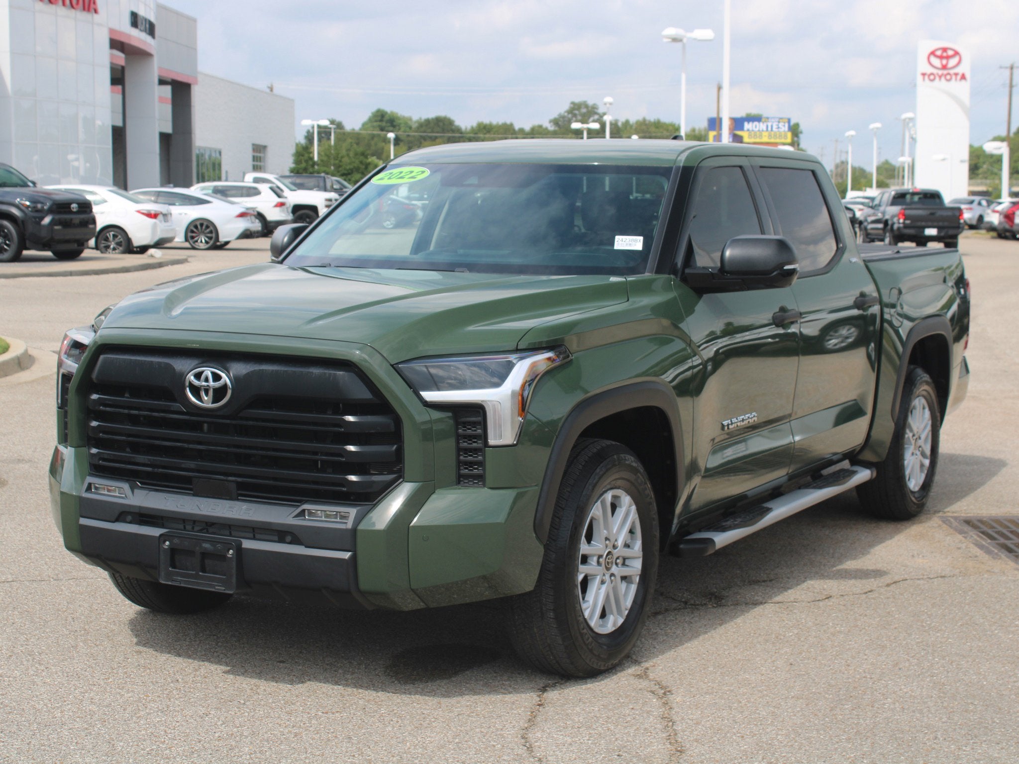 2022 Toyota Tundra 2WD SR5